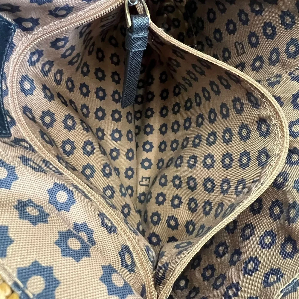 ERIC JAVITS Brigitte Squishee Shoulder Bag - Picture 12 of 13